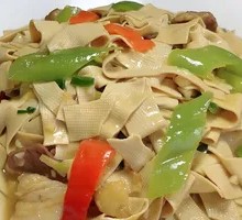 Northeast Spicy Pepper with Dried Tofu