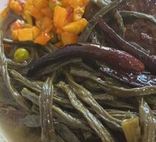 Thin Noodles with Beef Sauce