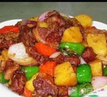 Beef Stewed with Potatoes