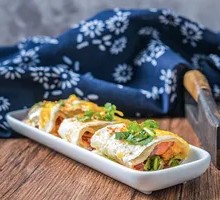 Grilled Cold Noodles with Fish Dumplings