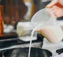 Freshly Squeezed Soy Milk