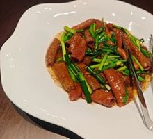 Stir-fried Leek with Sea Cucumber