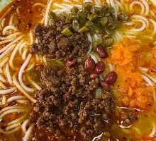 Signature Heart-piercing Rice Noodles