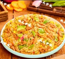 Green Pepper and Pork Stir-fried Fried Rice