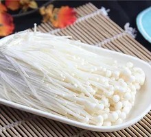 Enoki Mushroom Hot Pot Noodles