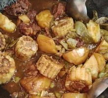 Pork Ribs Braised with Northeast Bean Sticks and Corn