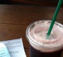 Iced Shaken Plum Blackcurrant