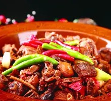 Homestyle Stir-Fried Chicken