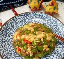 Double Pepper Stir-Fried Egg