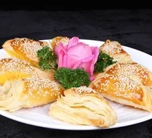 Golden Durian Pastry