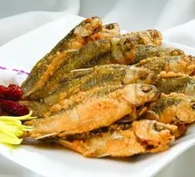 Crispy Small Crucian Carp