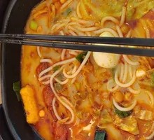 哚哚麻辣米线
