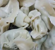 Radish and Pork Dumplings