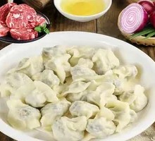Large-Filled Napa Cabbage and Pork Dumplings