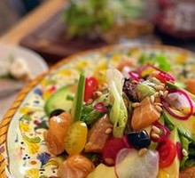 Salmon Avocado Salad