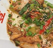 Spicy Pork Dry Noodles