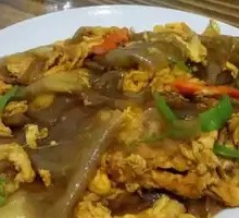 Duck Egg Noodles with Vermicelli