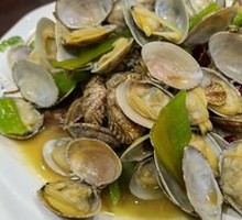 Spicy Stir-Fried Clams