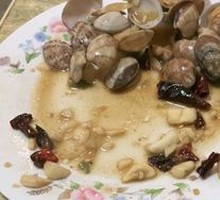 Spicy Stir-Fried Clams