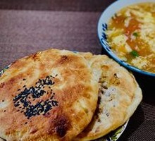 Meat-filled Flatbread