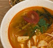 Tomato Fish Ball Noodles