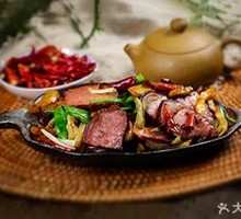 Fried Tofu Skin with Preserved Pork