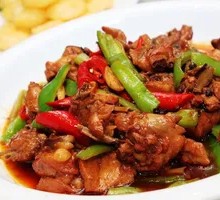 Mengyin Chicken Stir-Fry