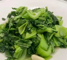 Stir-Fried Mustard Greens
