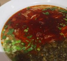 Sour Cabbage Beef Noodles