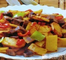 Beef Stewed with Potatoes