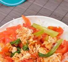 Tomato and Egg Fried Rice