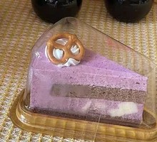 Blueberry Ice Cream Mousse Cake