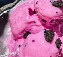 Dragon Fruit Milk Frosted Ice