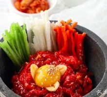 Korean Raw Beef Salad
