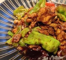 Yimeng Mountain Rural Stir-Fried Free-Range Chicken
