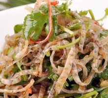 Sour Spicy Crispy Fish Skin