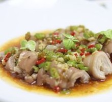 Sour Spicy Boneless Pig Trotter