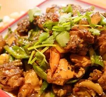 Yimeng Stir-Fried Whole Chicken