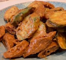 Cucumber with Fried Dough Sticks