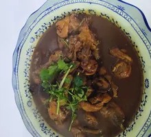 Stewed Chicken with Mushrooms