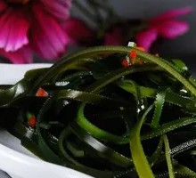 Thin seaweed strips