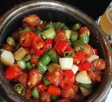 Stone Pot Pig's Trotter Tips