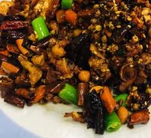 Gele Mountain Spicy Chicken