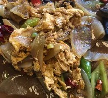 Duck Egg Stir-Fried Rice Noodles