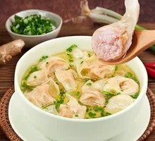 Fresh Vegetable Pork Wontons