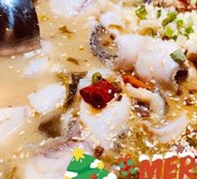Sour Cabbage Fish with Black Bass
