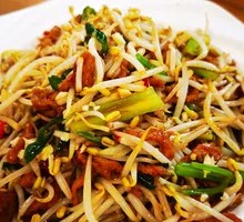 Stir-Fried Pork Shreds with Bean Sprouts