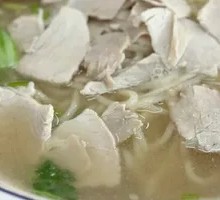 Pork Shank Bone Noodle Soup
