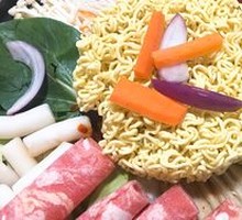 Military Rice Cake Hot Pot