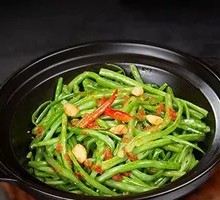 Braised Tofu Noodles in Clay Pot